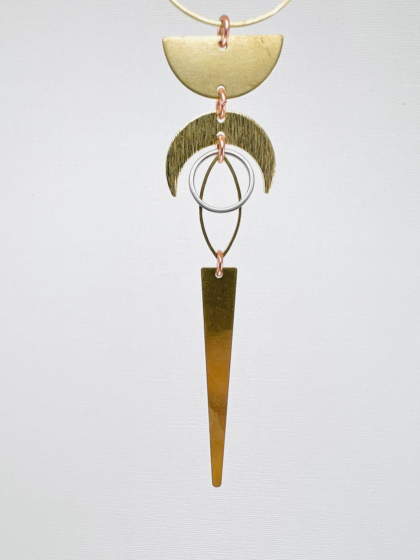 Peach Chalcedony Manifestation Mini – Vitality, Love & Gentle Strength Charm