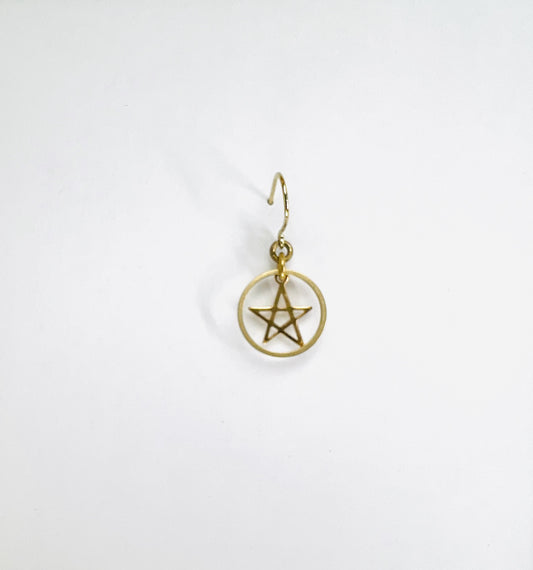 Minimal brass ring and star single earring, handcrafted intentional jewelry designed for everyday wear. Gold pentagram earring on a white background